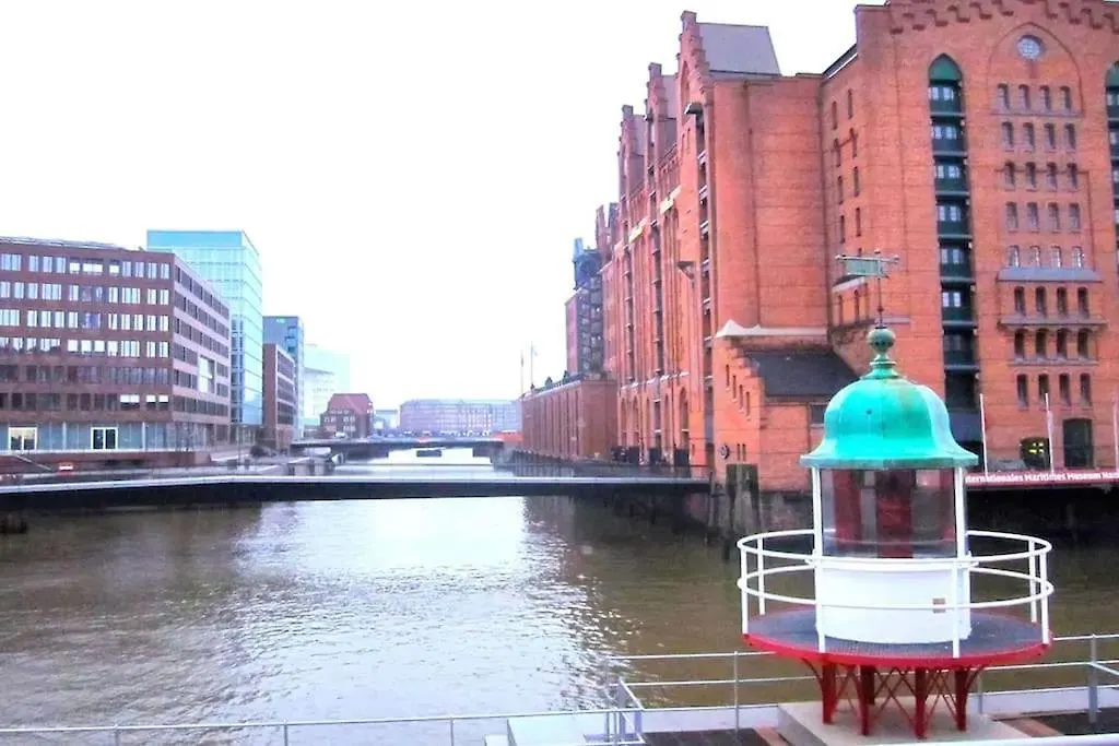 Luxury Loft Apartment Hamburg Downtown Hafencity-1